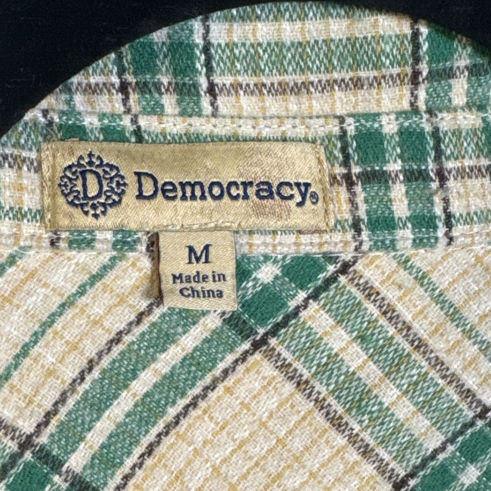 Democracy Women Green Plaid Frayed Longsleeve Button Down Size M T Shirt Pockets - Picture 2 of 8